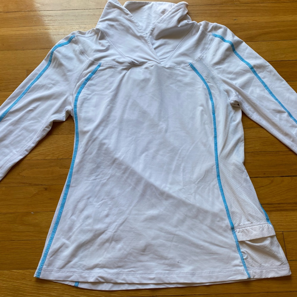 Lululemon Athletica White Long Sleeve With Collar, Size Medium